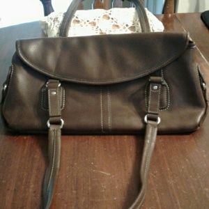 Gently Used Relic Chocolate Brown Handbag